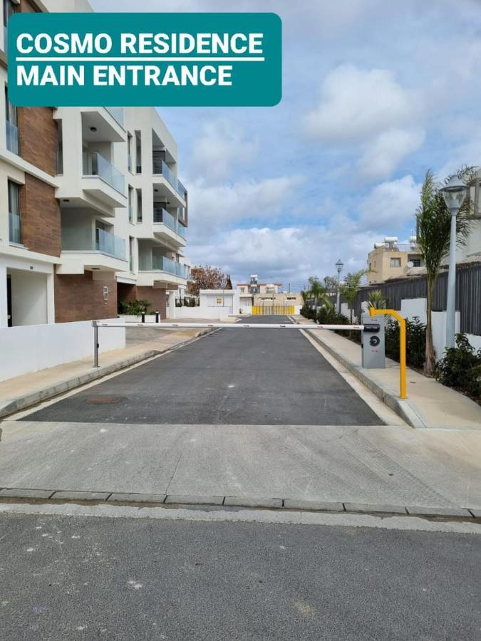Cosmos Residence Paralimni Luaran gambar