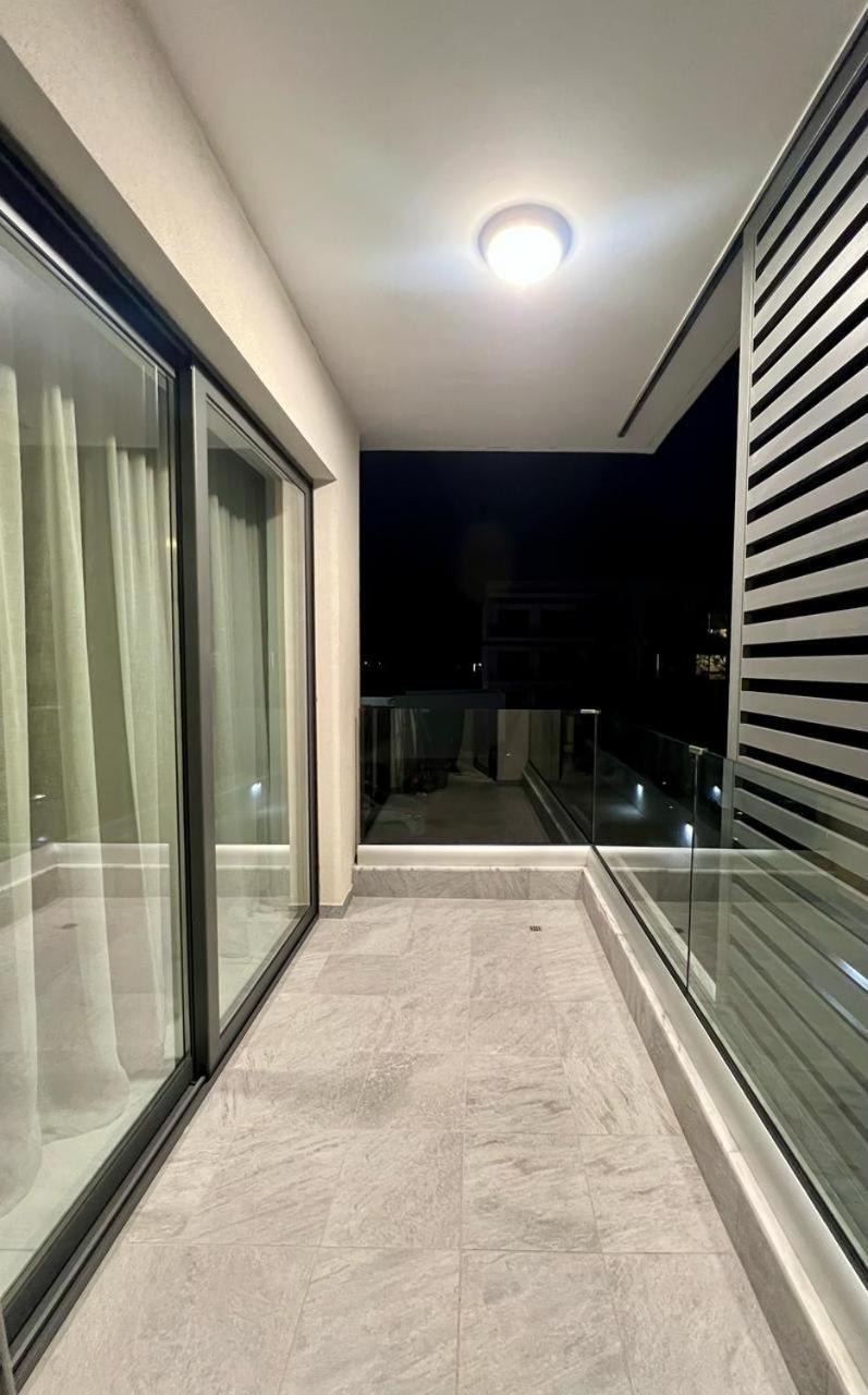 Cosmos Residence Paralimni Luaran gambar