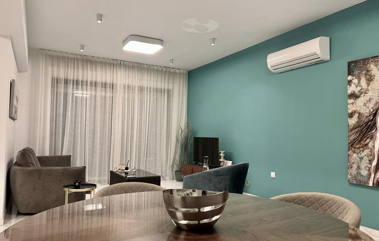 Cosmos Residence Paralimni Luaran gambar