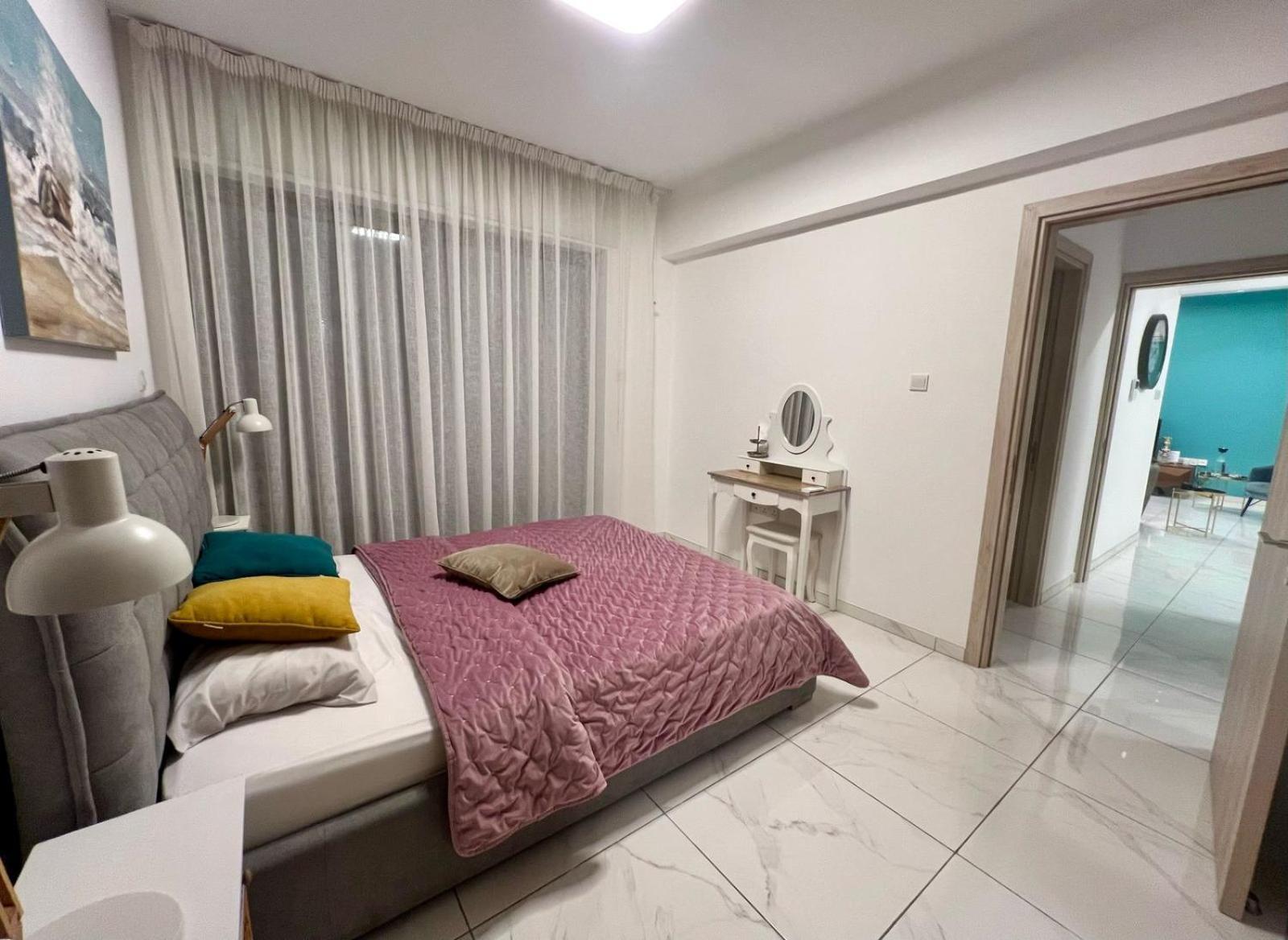 Cosmos Residence Paralimni Luaran gambar