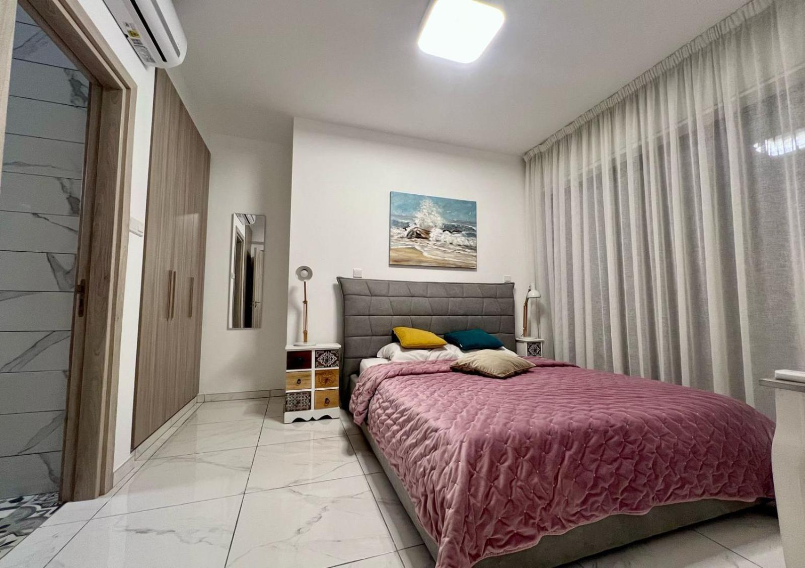 Cosmos Residence Paralimni Luaran gambar