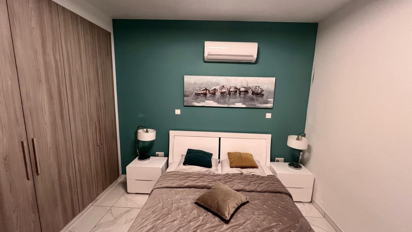 Cosmos Residence Paralimni Luaran gambar